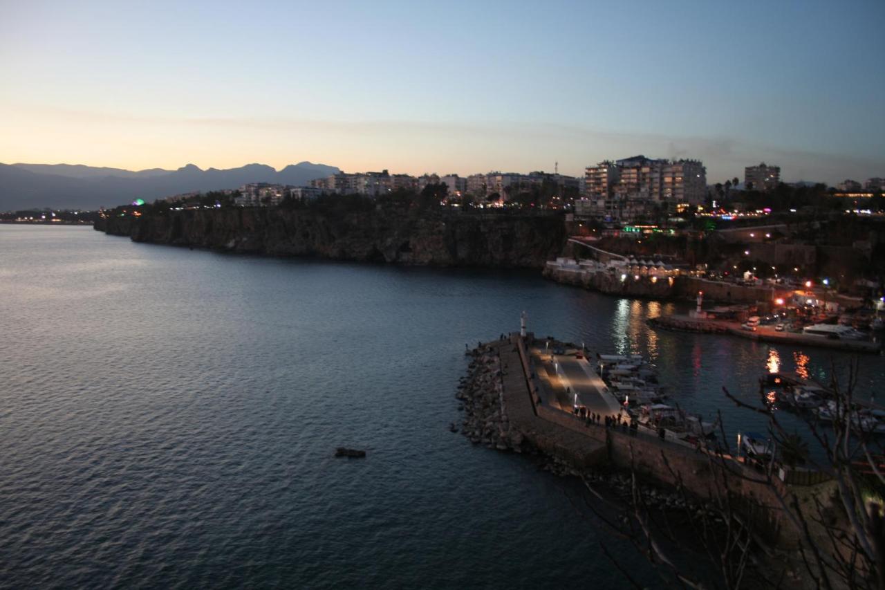 Mavi Avlu - Old Town Apartments Antalya Extérieur photo