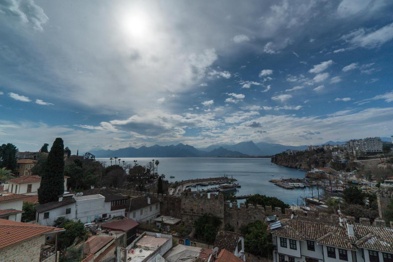 Mavi Avlu - Old Town Apartments Antalya Extérieur photo