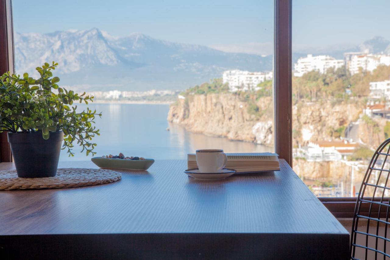 Mavi Avlu - Old Town Apartments Antalya Extérieur photo