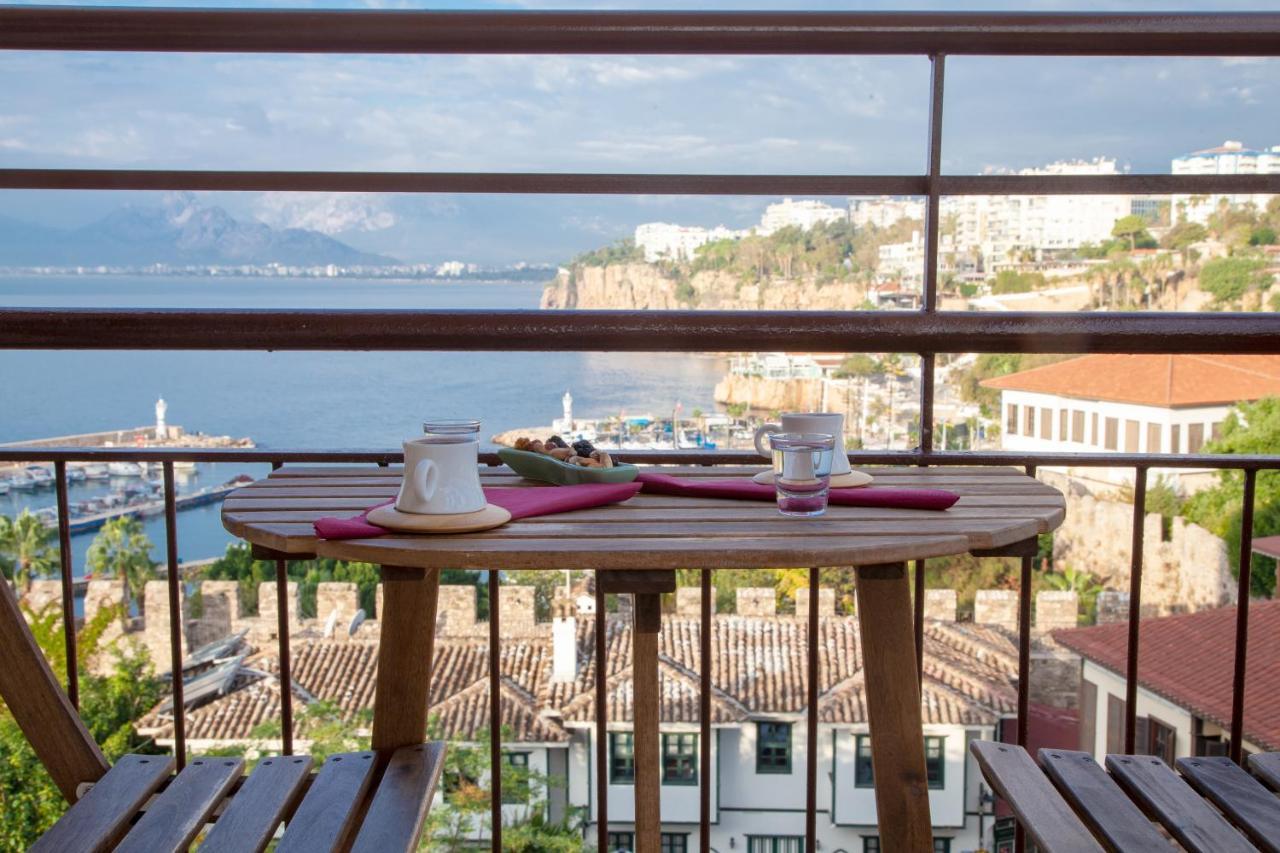 Mavi Avlu - Old Town Apartments Antalya Extérieur photo