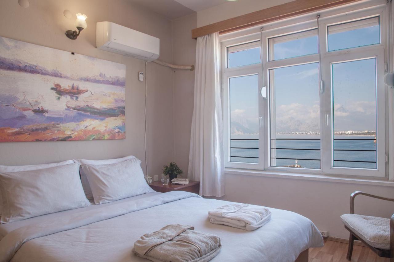 Mavi Avlu - Old Town Apartments Antalya Extérieur photo